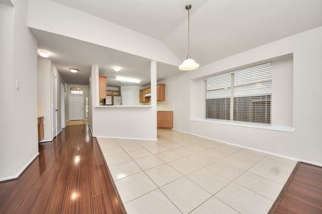 Building Photo - 12426 Magnolia Canyon