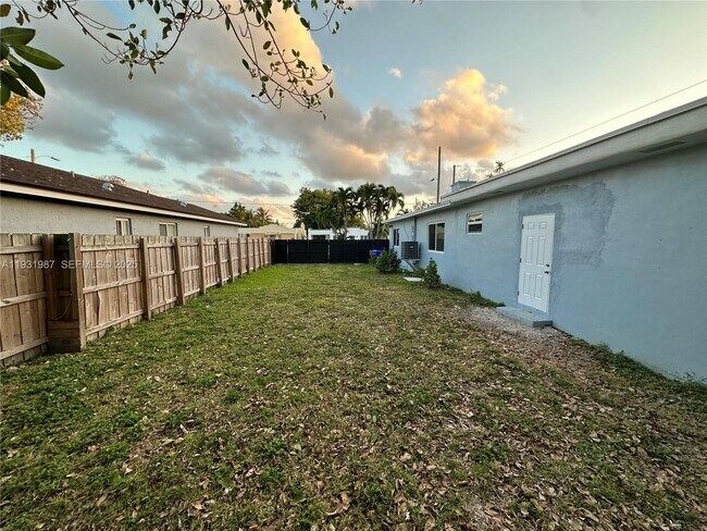 Building Photo - 1791 NW 45th St