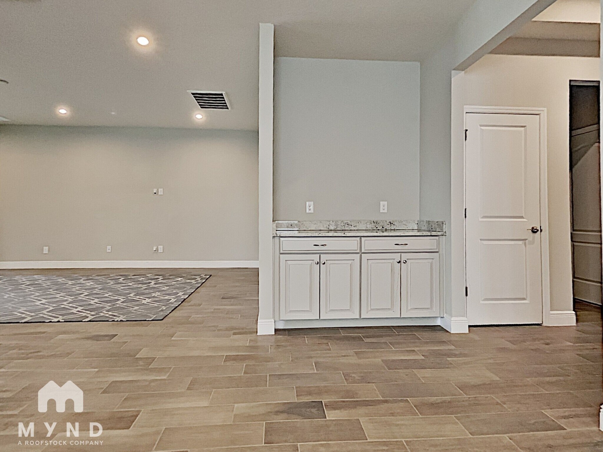 Building Photo - 11306 Emerald Shore Dr
