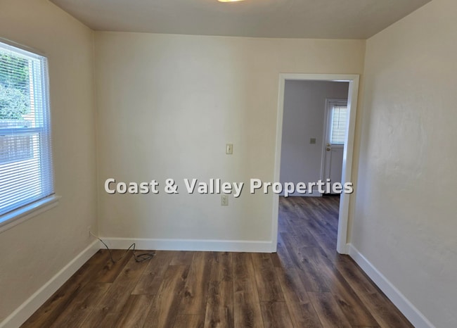 Building Photo - 226-228 Lang Street, Salinas, CA 93901
