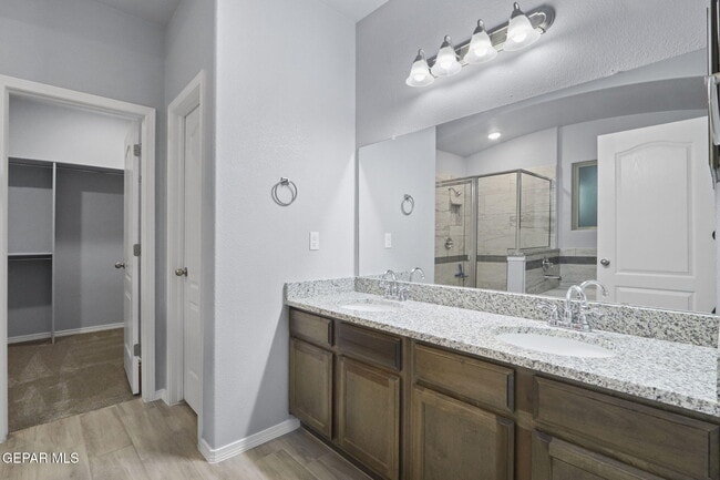 Building Photo - 12257 Desert Vista Ave