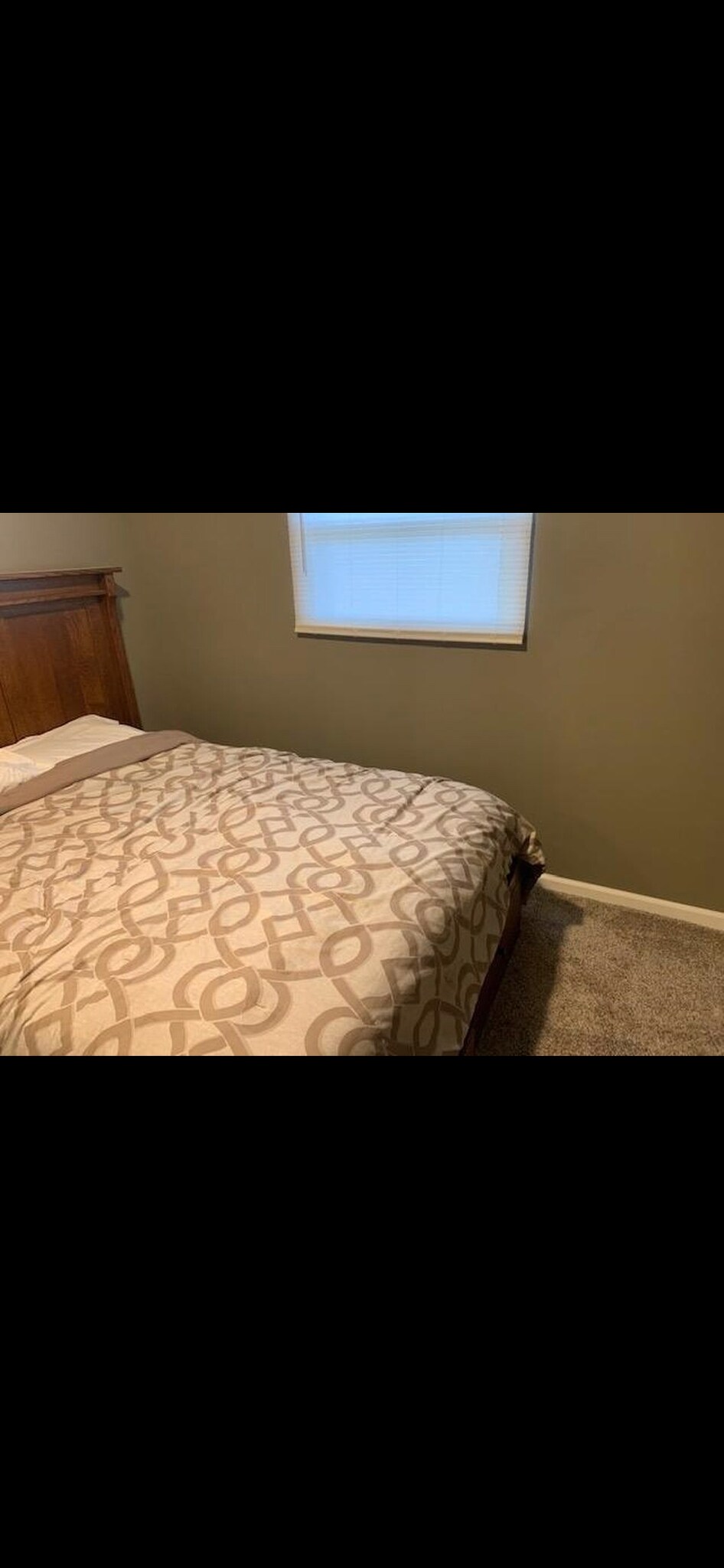 bedroom - 2414 W 5th St