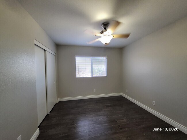 Building Photo - 109 Montesol Dr
