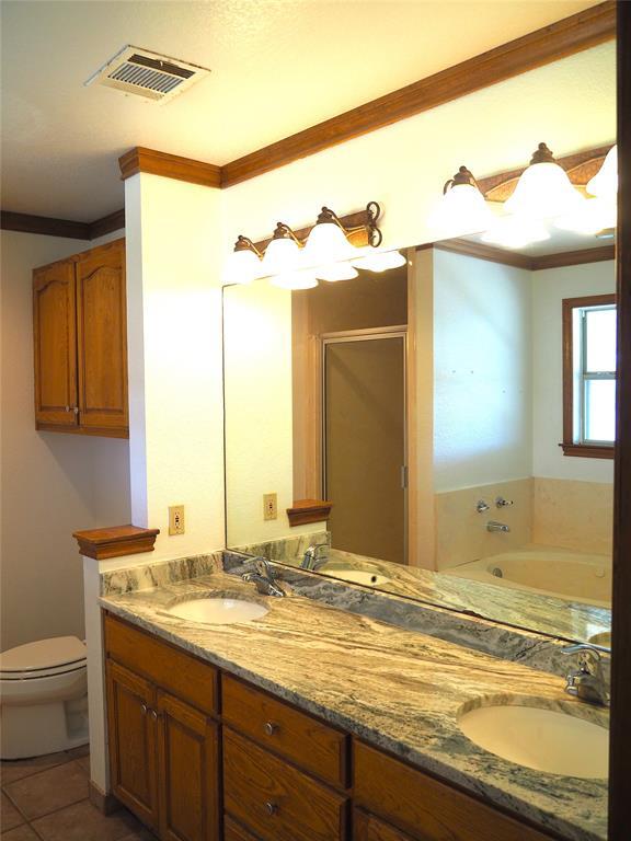 Building Photo - 2200 N Co Rd 122