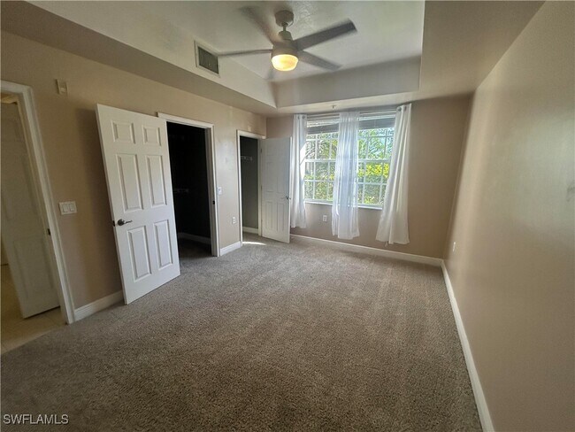 Building Photo - 3944 Pomodoro Cir