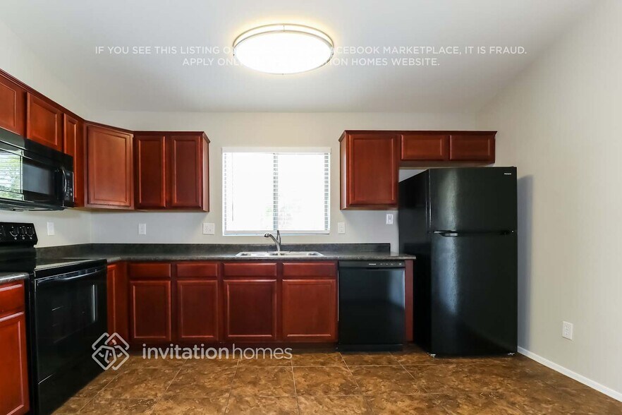 Building Photo - 21760 W Mohave St