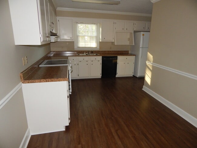 Building Photo - 2846 Willow Wood Cir