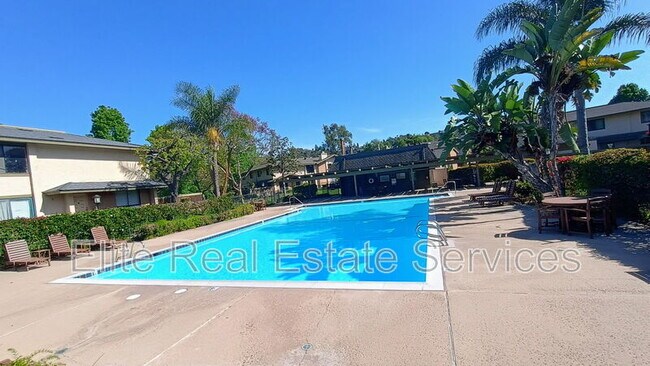 Building Photo - 5977 Caminito Yucatan