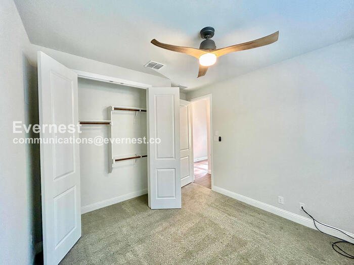 Building Photo - 5478 Bradford Green Trail