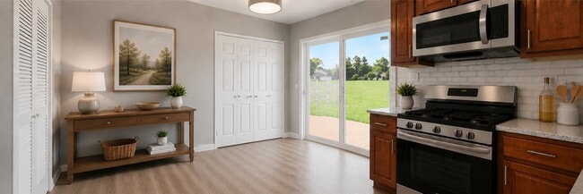 Building Photo - 462 Degas Cir