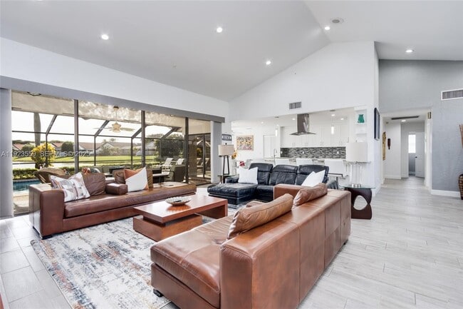 Building Photo - 11115 Boca Woods Ln