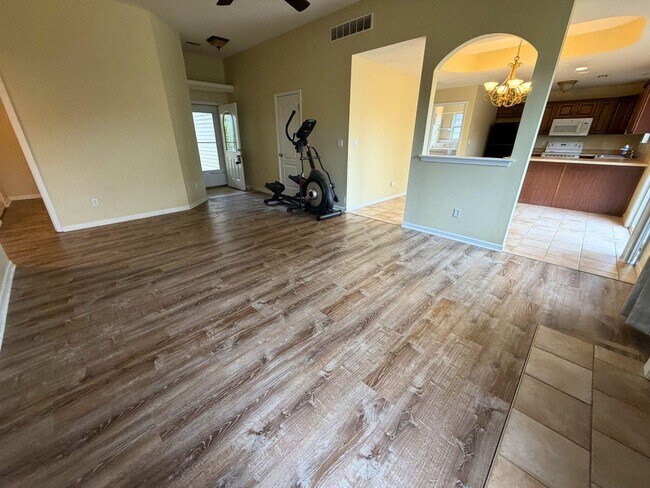 Building Photo - 4203 Spring Cress Dr