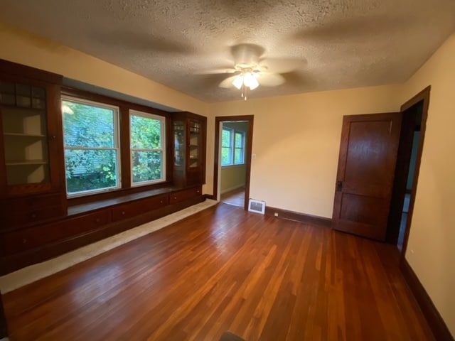 Building Photo - 3911 W 18th St