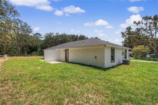 Building Photo - 5783 NW 11th Pl