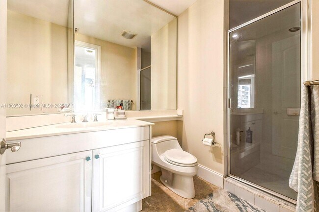 Building Photo - 4600 N Ocean Dr