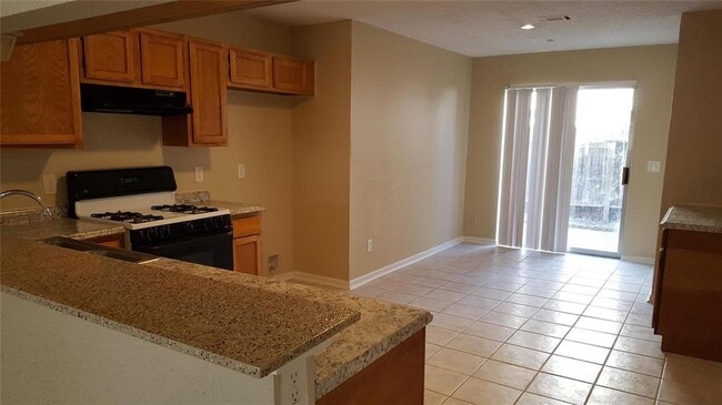Building Photo - 18206 Brooknoll Dr