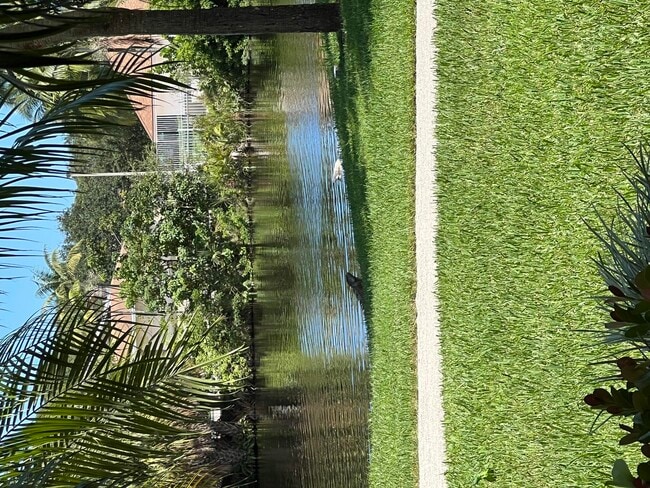 Building Photo - 2255 Lindell Blvd