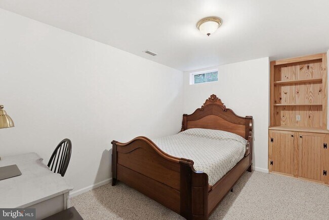 Building Photo - 20763 Windemere Ct