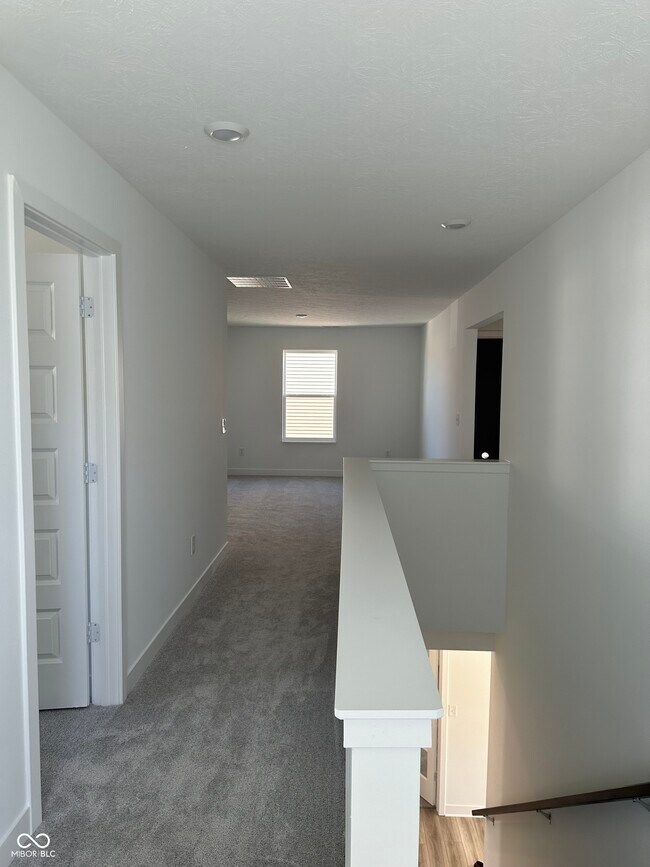 Building Photo - 8560 Tripp Rd