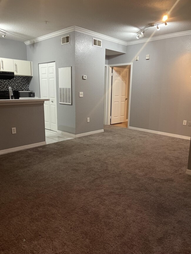 Building Photo - 2612 Robert Trent Jones Dr