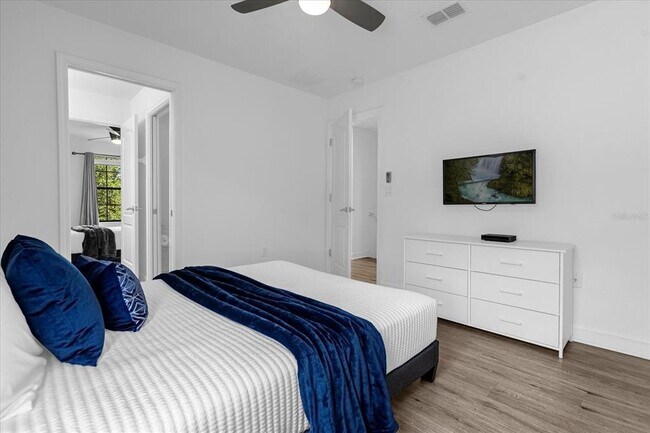 Building Photo - 1483 Rolling Fairway Dr