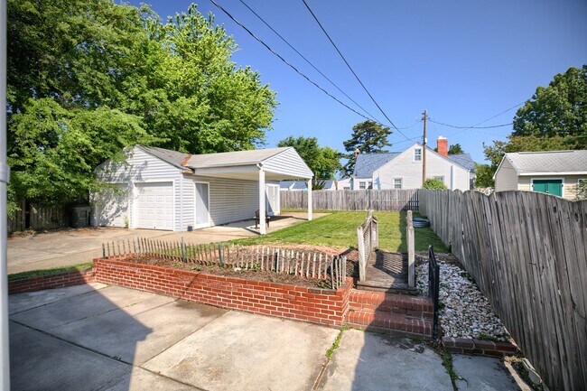 Building Photo - Call Sabrina Thomas at 757-767-0767 for more information