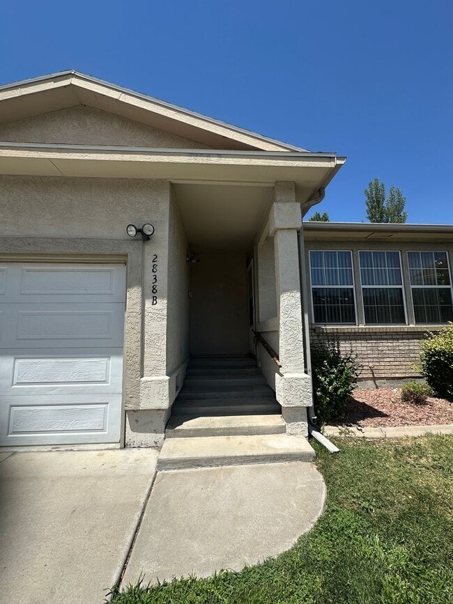 Building Photo - Great 2 bed 2 bath condo!!!