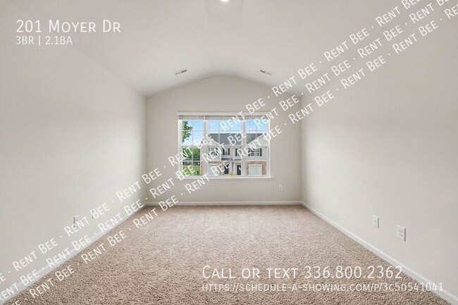 Building Photo - 201 Moyer Dr