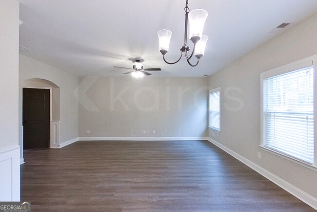 Building Photo - 162 Allentown Wy