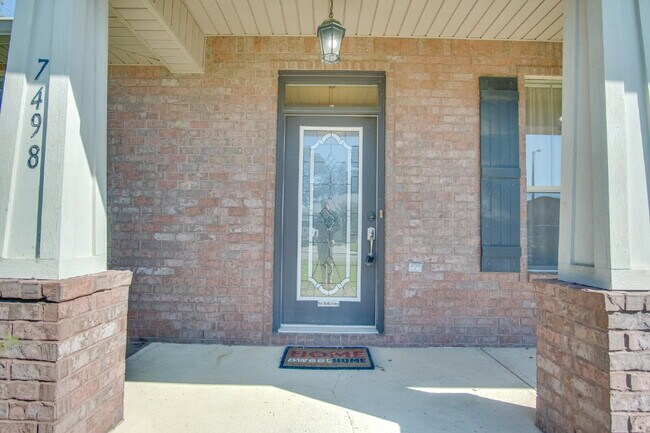 Building Photo - Hickory Hill Rental with Granite Counters,...