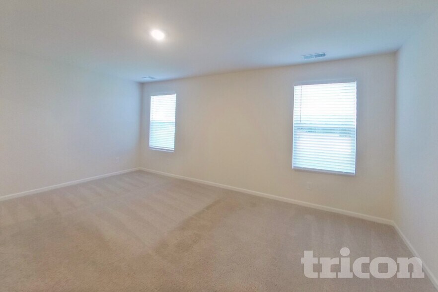 Building Photo - 609 Cedar Brk Dr