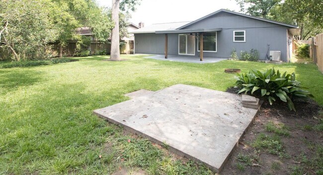 Building Photo - 6922 Foxside Ln