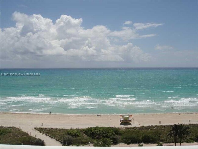 Building Photo - 6917 Collins Ave