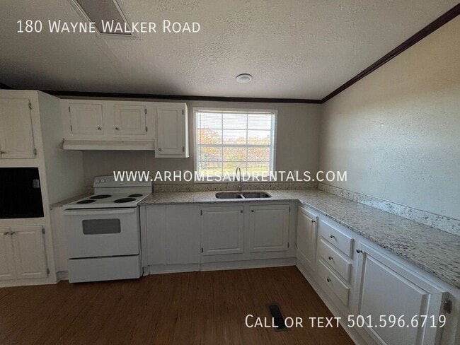 Building Photo - 180 Wayne Walker Rd