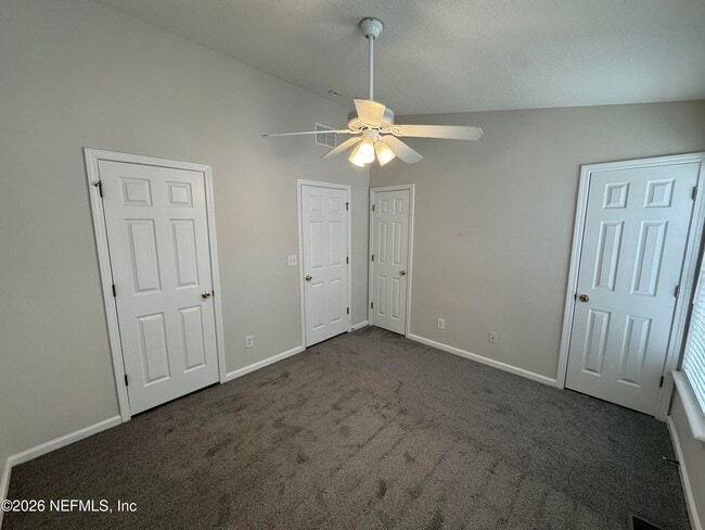 Building Photo - 8428 Thornbush Ct
