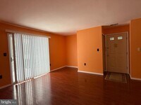 Building Photo - 14 Mimosa Ct