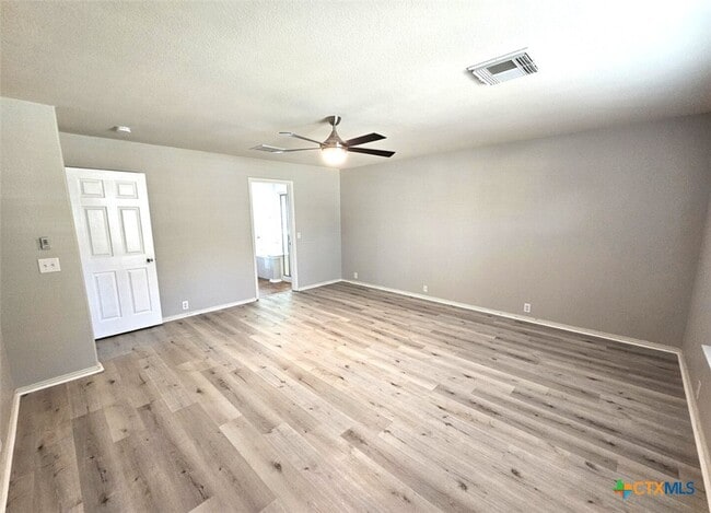 Building Photo - 1715 Mountain Brook