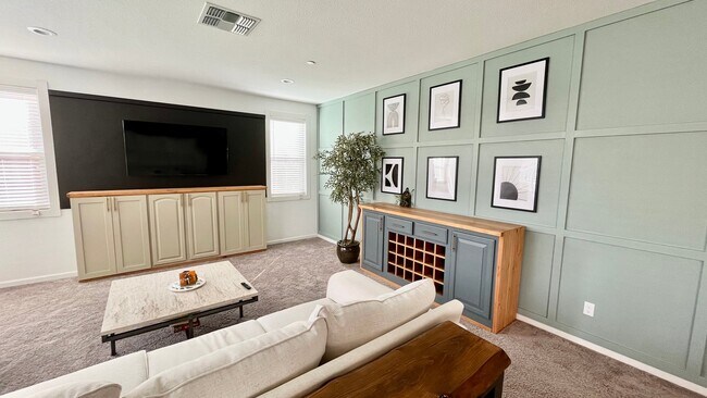 Building Photo - 8809 Polka Way