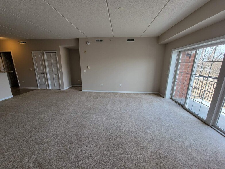 Building Photo - 3501 Wellington Ct