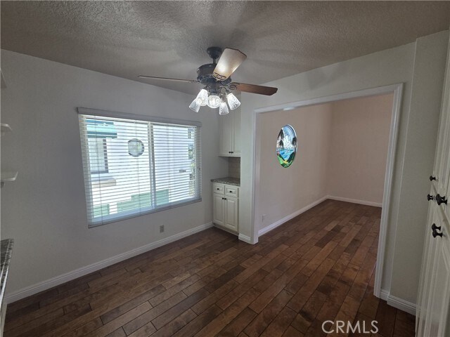 Building Photo - 7492 Seabluff Dr