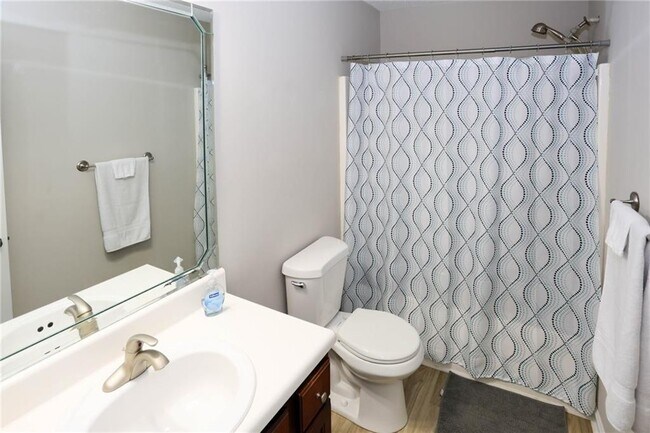 Building Photo - 7116 Blairs View Dr