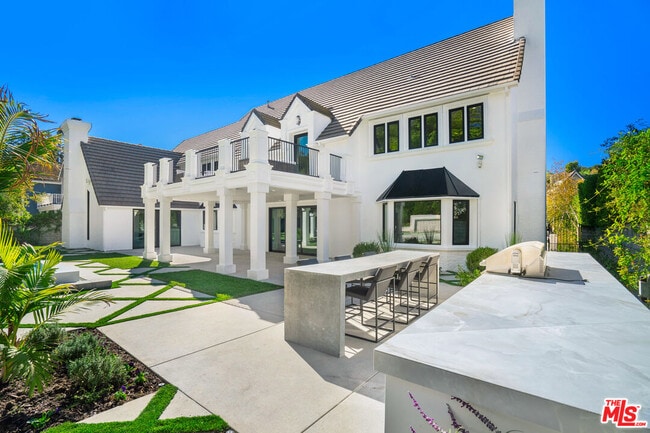 Building Photo - 4608 Westchester Dr