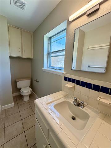 Building Photo - 1606 Bluebonnet Trail