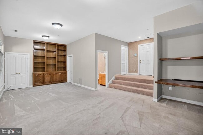 Building Photo - 7907 Turncrest Dr