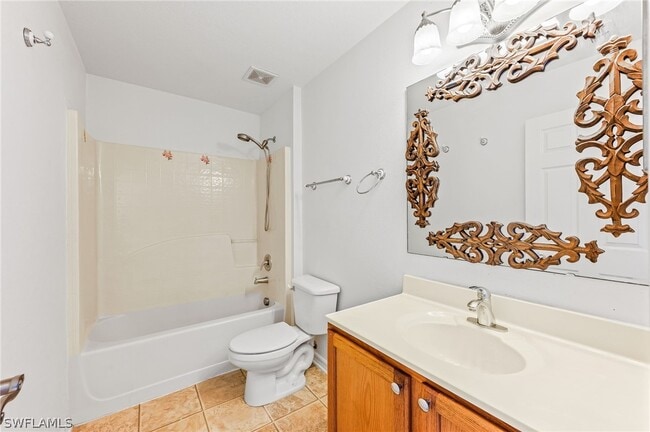 Building Photo - 312 Lenz Ave