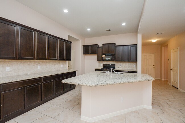 Building Photo - 9531 McDowell Dr