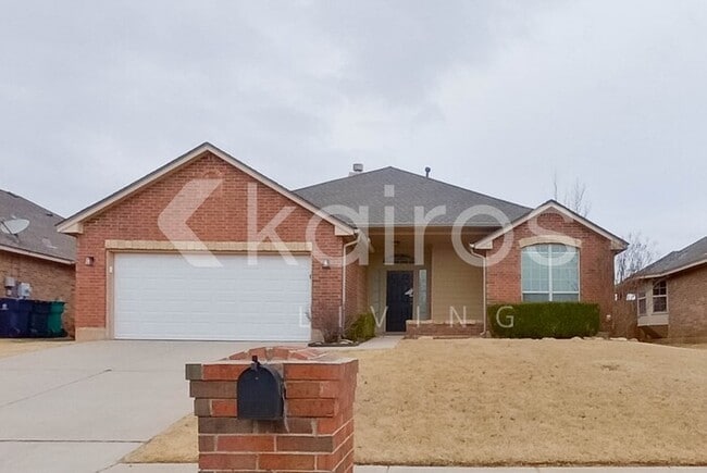 Building Photo - 2421 NW 158th St