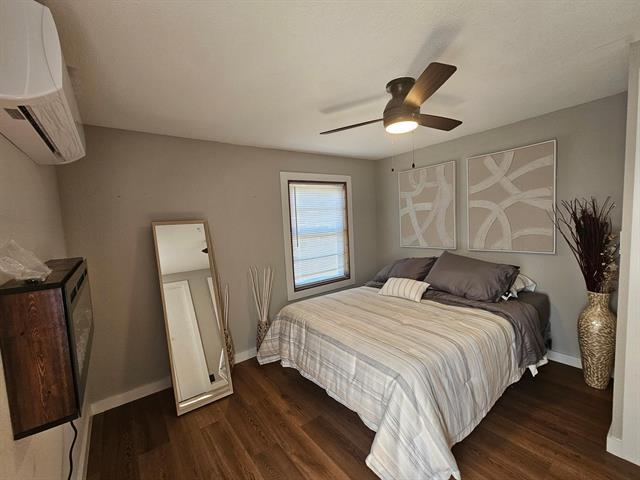 Building Photo - 319 Lowe St