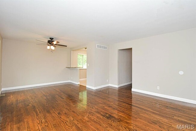 Building Photo - 7359 Balson Ave