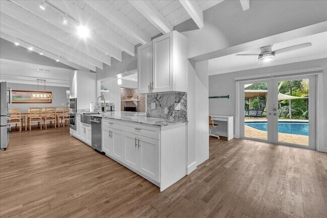 Building Photo - 2931 SW 108th Way